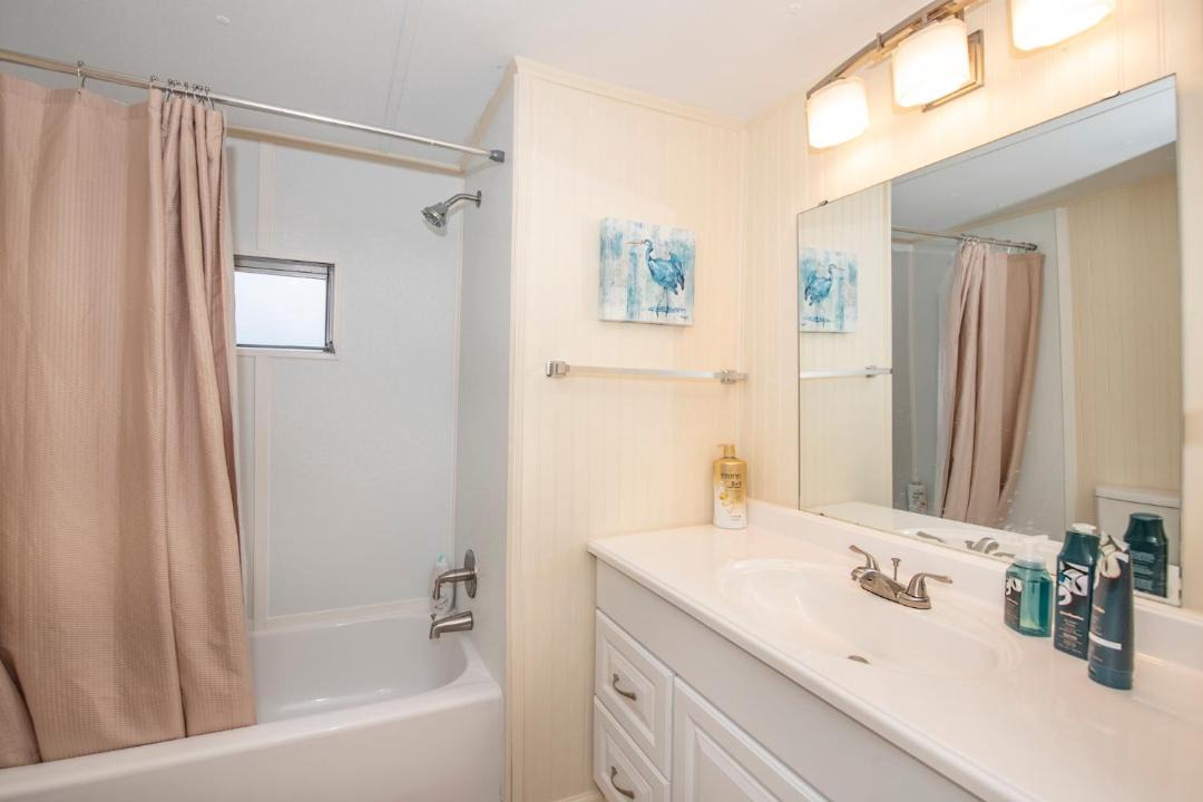 Photo of Bathroom in Crawfordville
