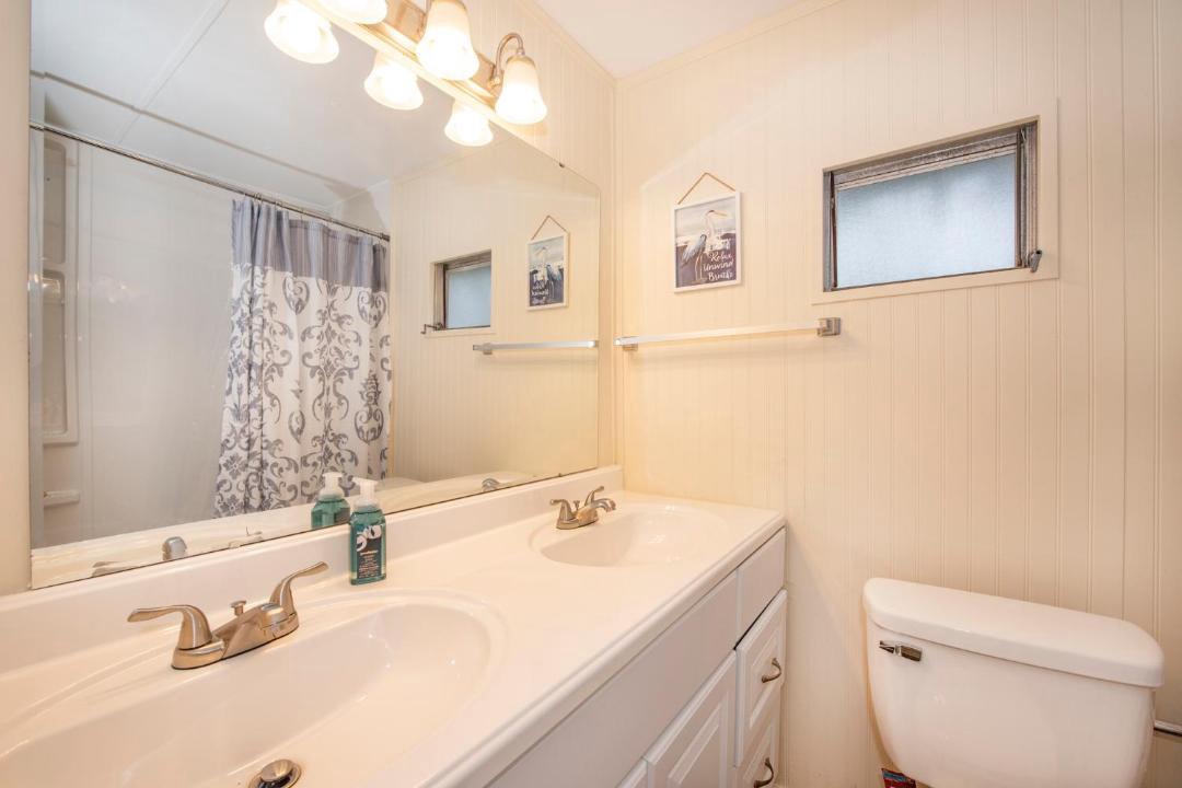 Photo of Bathroom in Crawfordville
