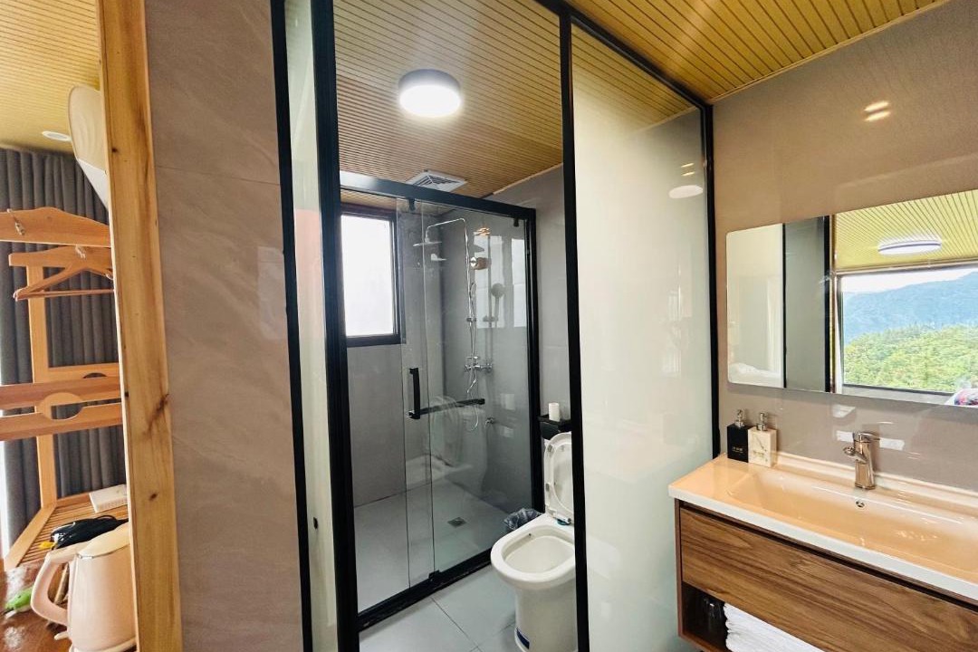 Photo of Bathroom in Longsheng Various Nationalities Autonomous County