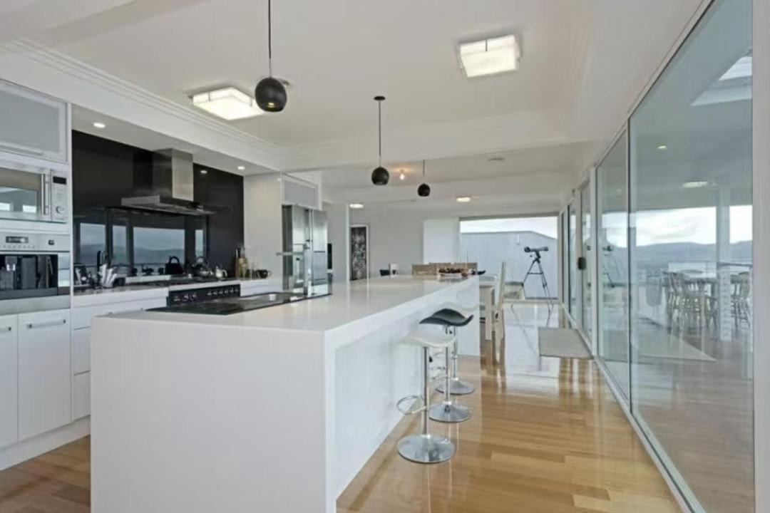 Photo of Kitchen in Sandy Bay