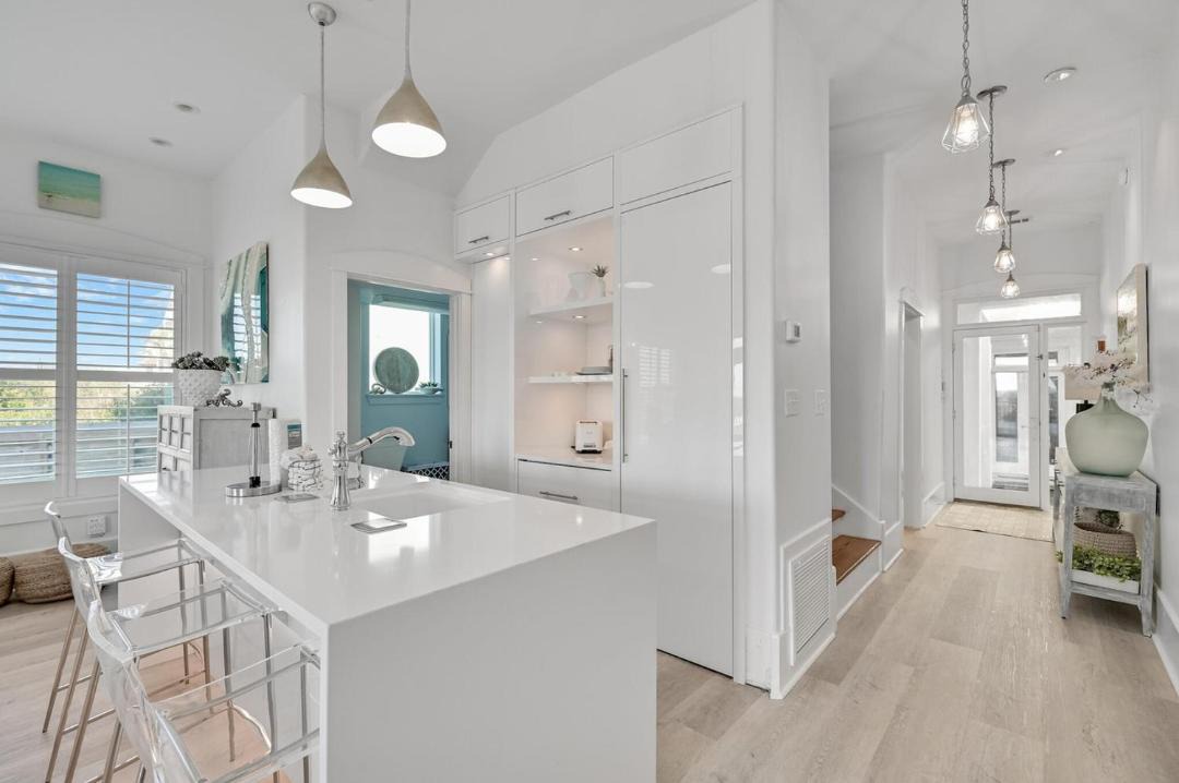 Photo of Kitchen in Dune Allen Beach