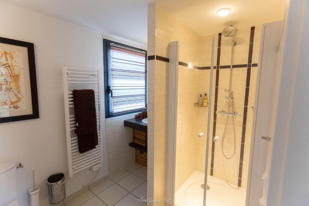 Photo of Bathroom in Penvenan