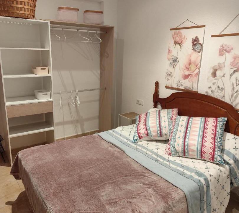 Photo of Bedroom in Miramar