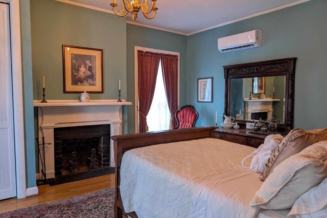 Photo of Bedroom in Bristol