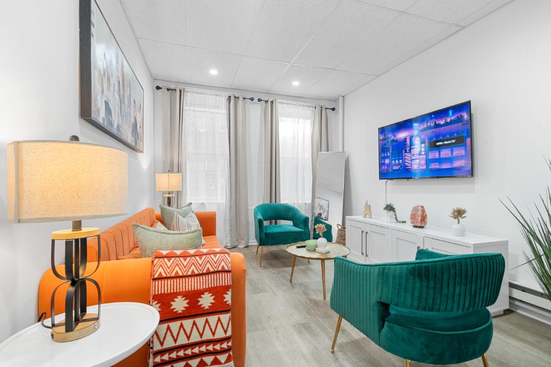 Photo of Livingroom in West New York