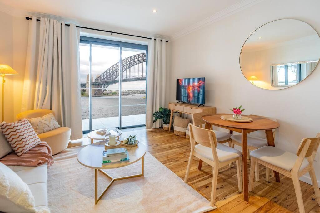 Photo of Others in Kirribilli