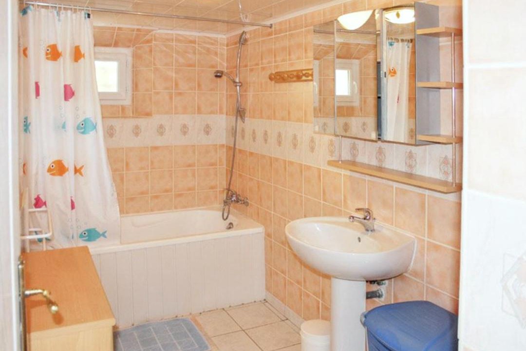 Photo of Bathroom in Trevou-Treguignec