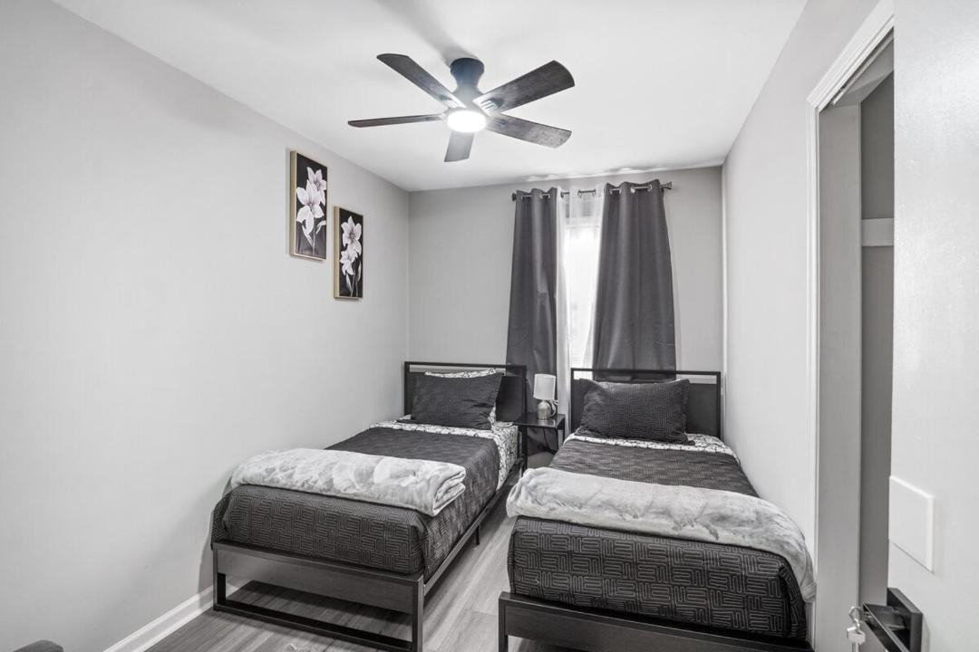 Photo of Bedroom in Chesterfield Court House