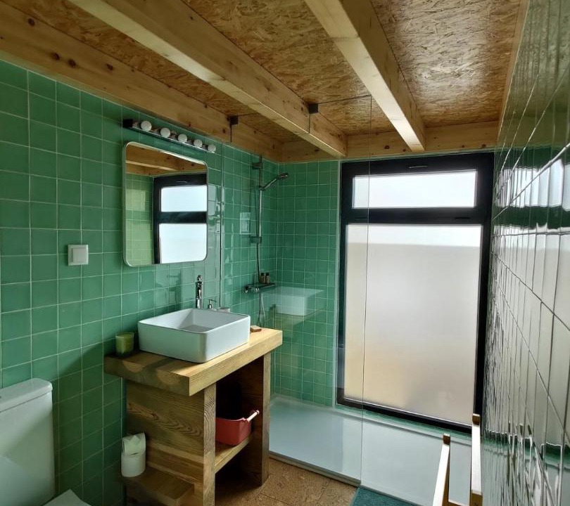 Photo of Bathroom in Baleal
