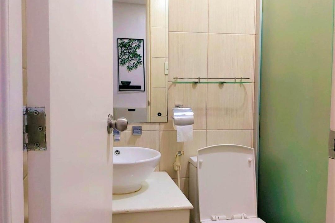 Photo of Bathroom in Ermita Night District