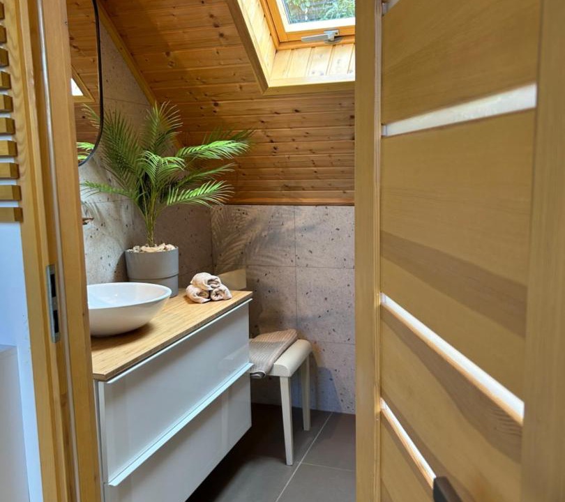 Photo of Bathroom in Tarjan