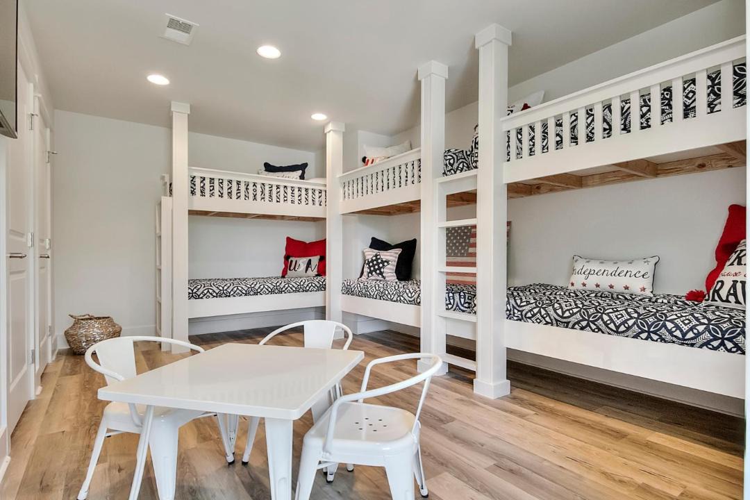 Photo of Bedroom in Treetop