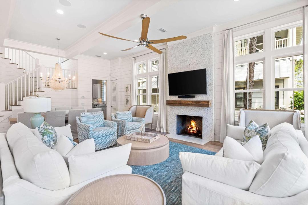 Photo of Livingroom in Wiregrass Meadows