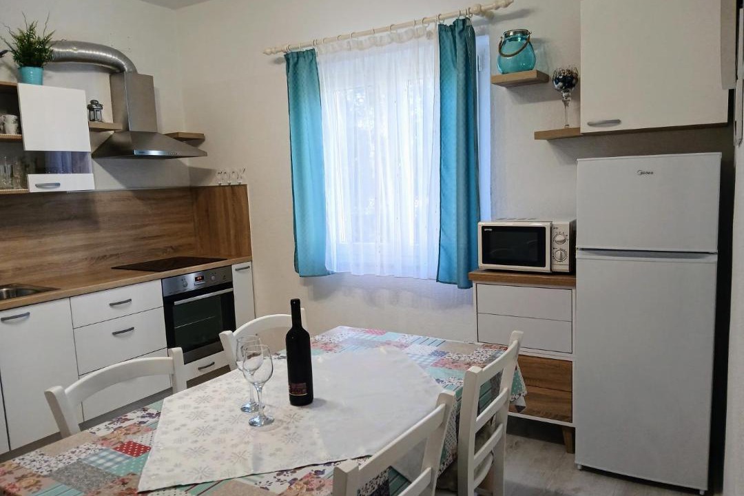 Photo of Kitchen in Dugis