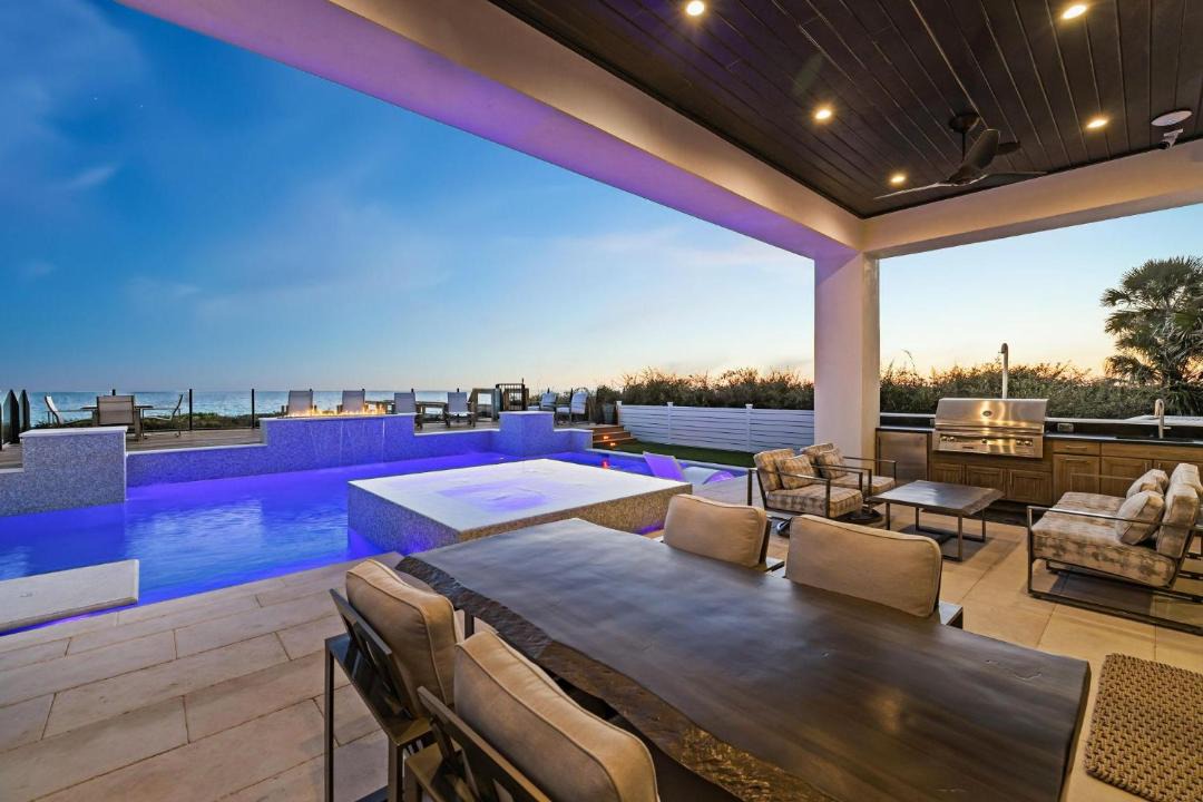 Photo of Patio Balcony in Seagrove Beach