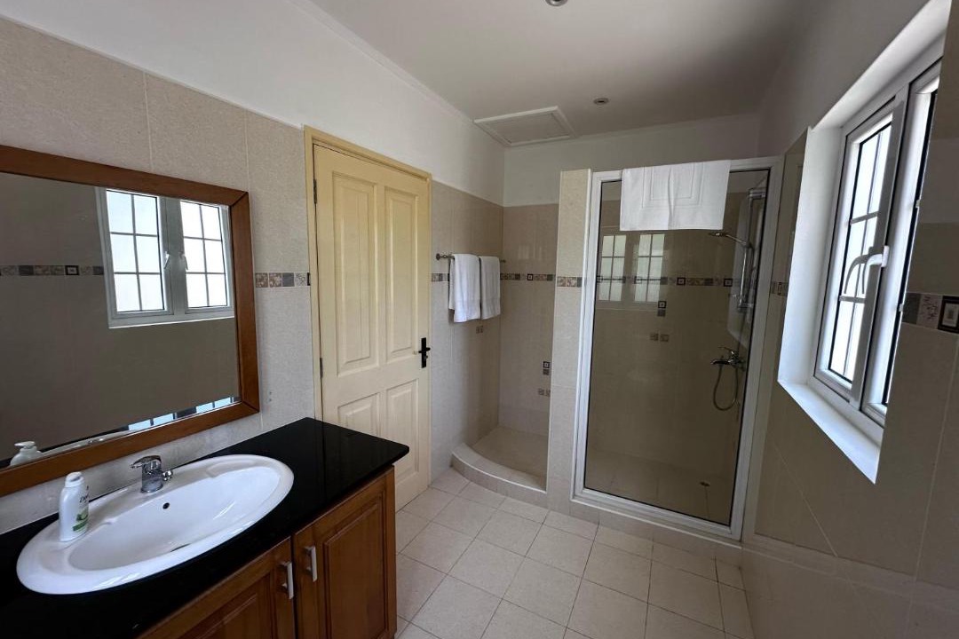 Photo of Bathroom in Glacis