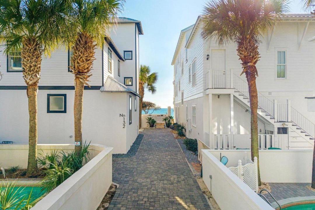 Photo of Others in Rosemary Beach