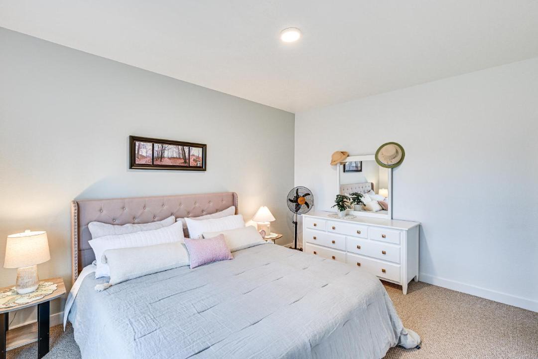 Photo of Bedroom in Shipshewana