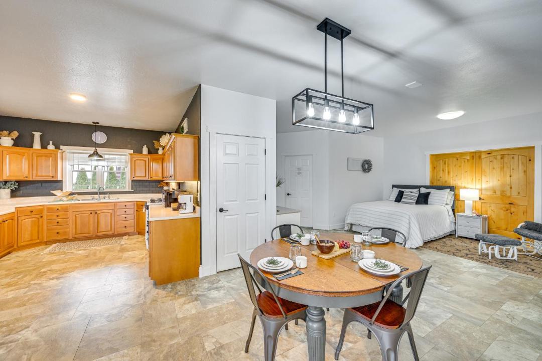 Photo of Kitchen in Shipshewana