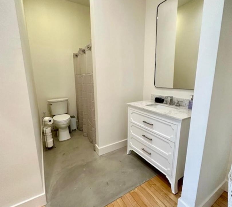 Photo of Bathroom in Van Buren