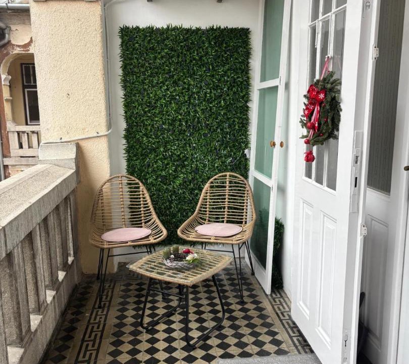 Photo of Patio Balcony in Mako