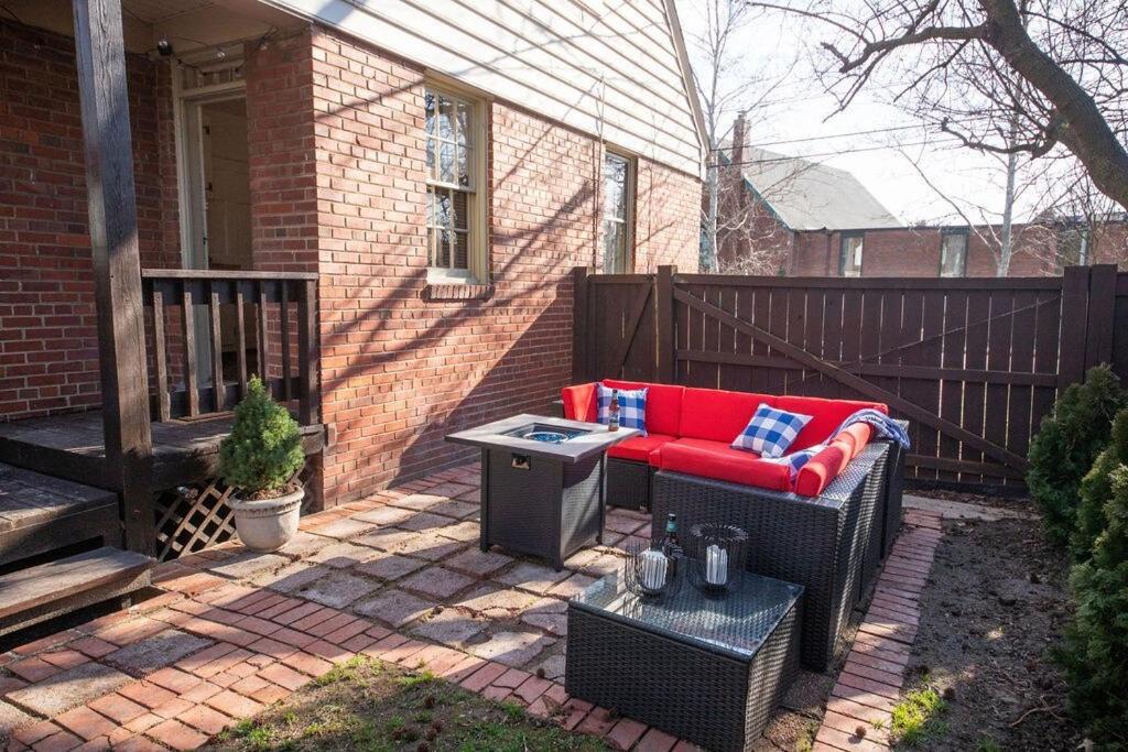 Photo of Patio Balcony in Potomac West