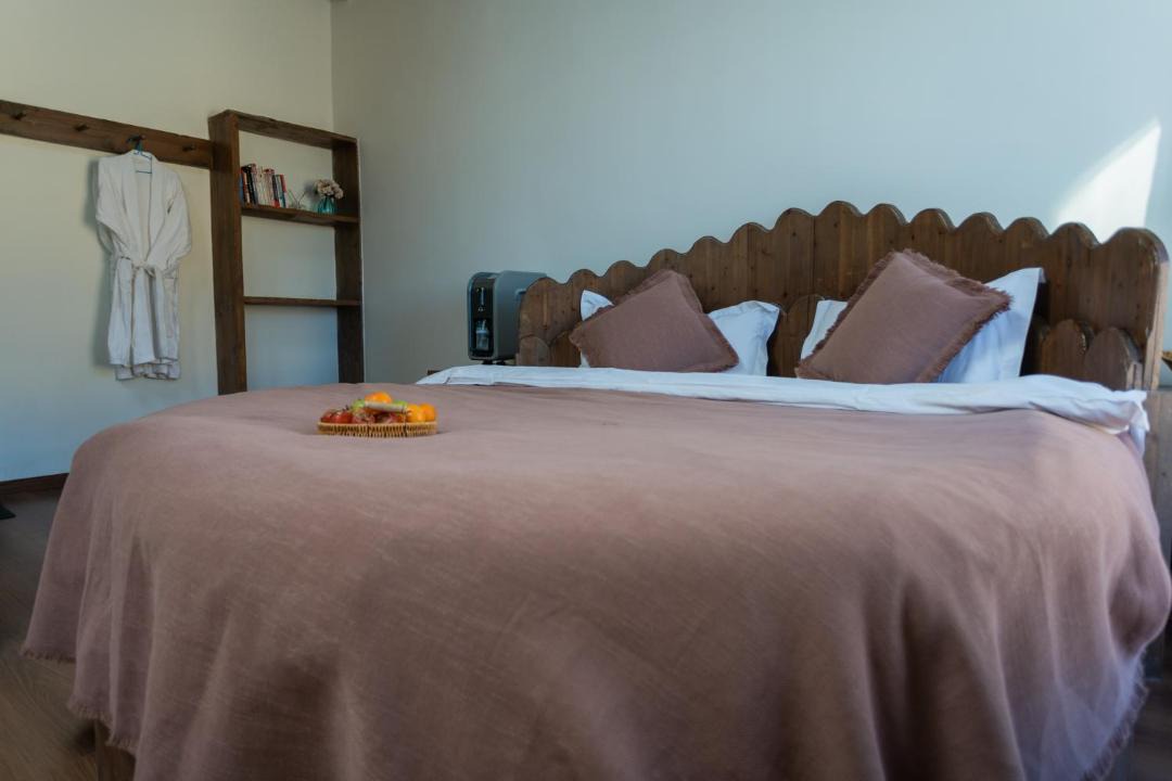 Photo of Bedroom in Shangri-La