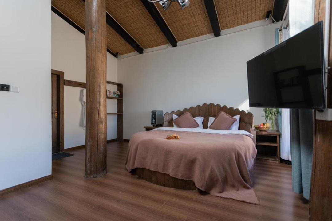 Photo of Bedroom in Shangri-La