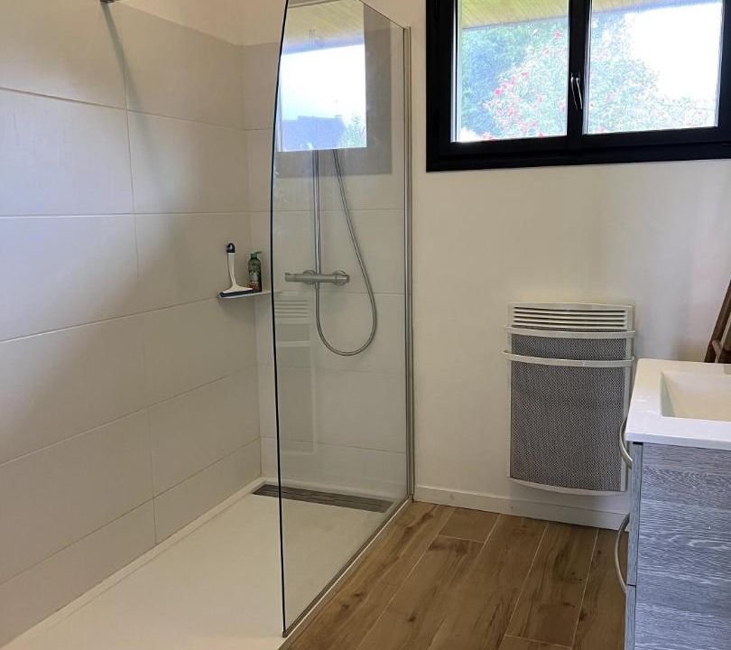 Photo of Bathroom in Saint-Quay-Perros