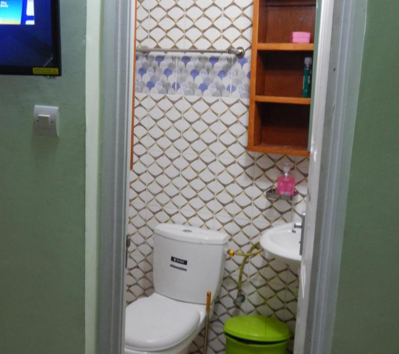 Photo of Bathroom in Brazzaville