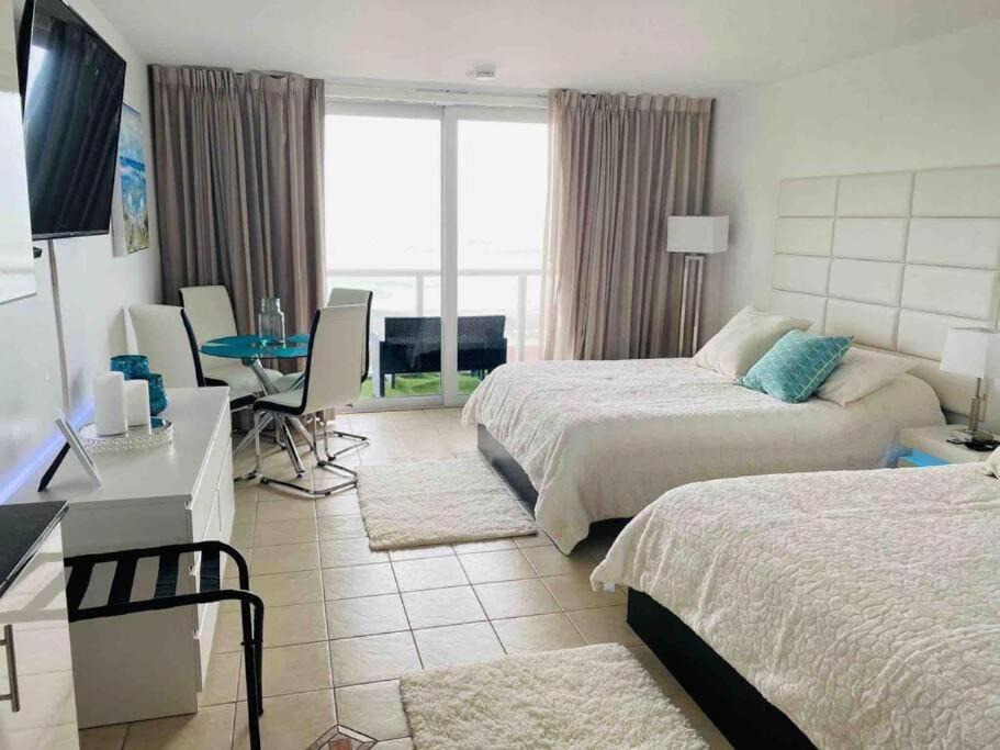 Photo of Others in Sunny Isles Beach