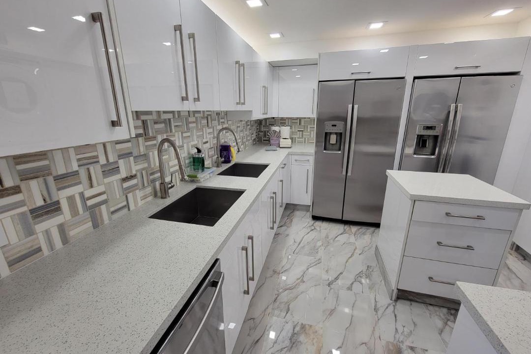 Photo of Kitchen in Mid Beach