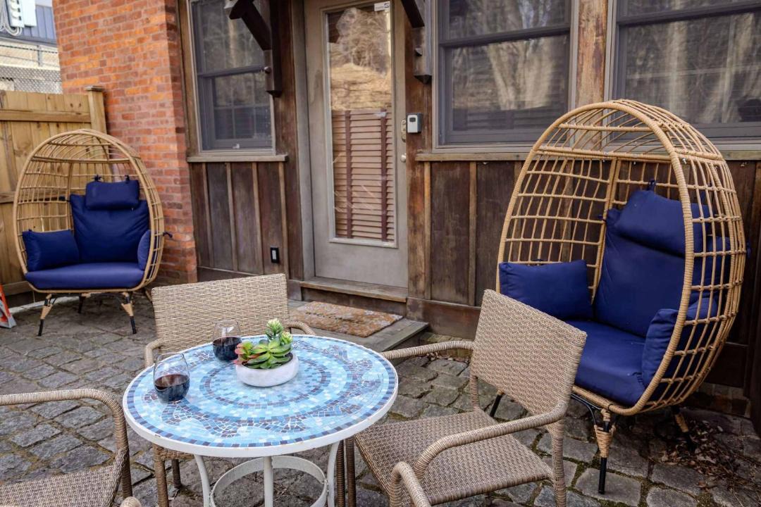 Photo of Patio Balcony in College Hill