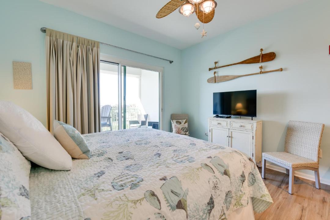 Photo of Bedroom in Rosemary Beach