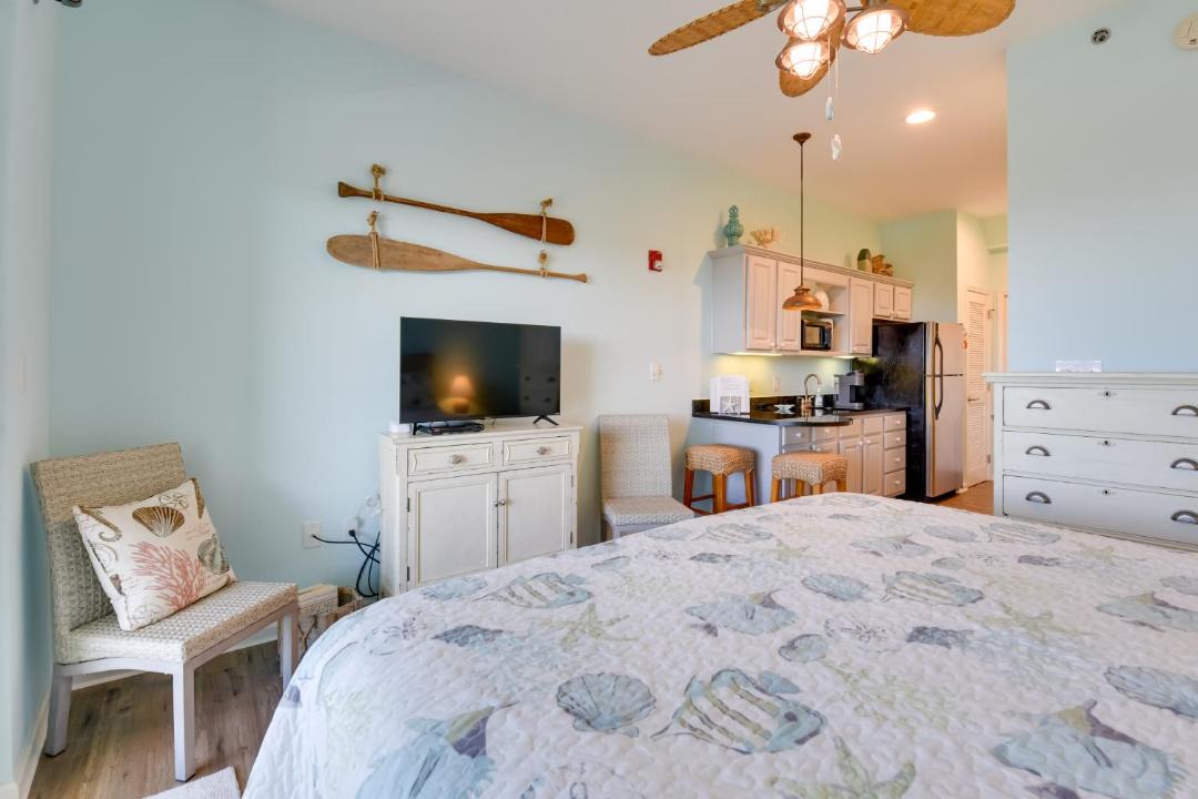 Photo of Bedroom in Rosemary Beach