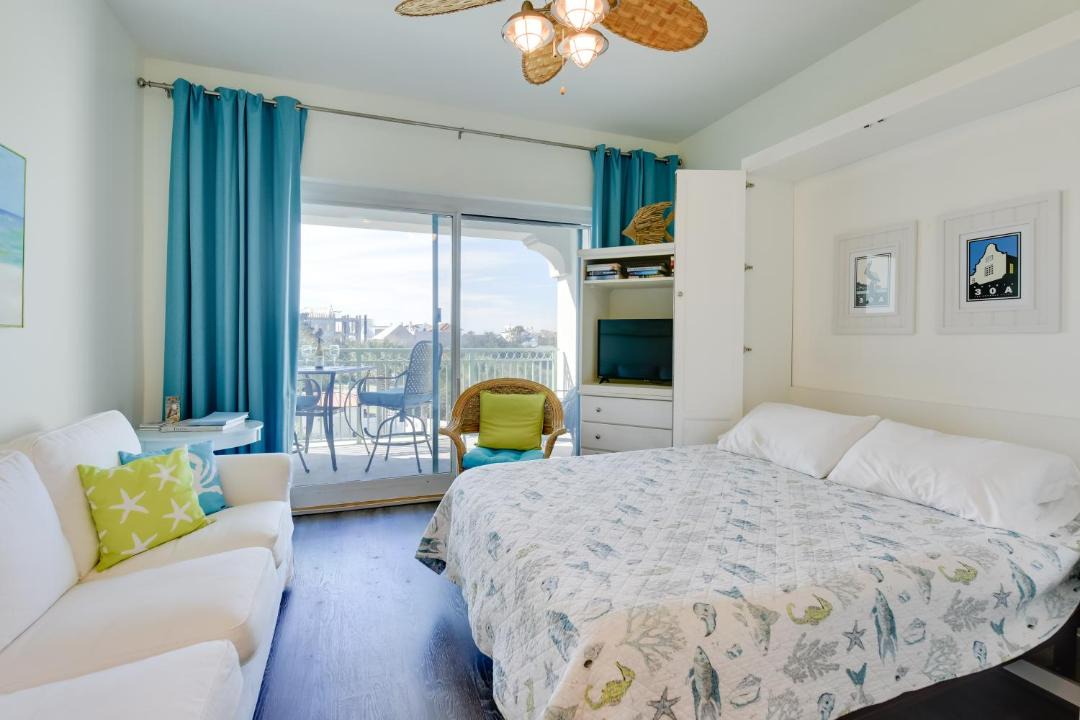 Photo of Bedroom in Rosemary Beach