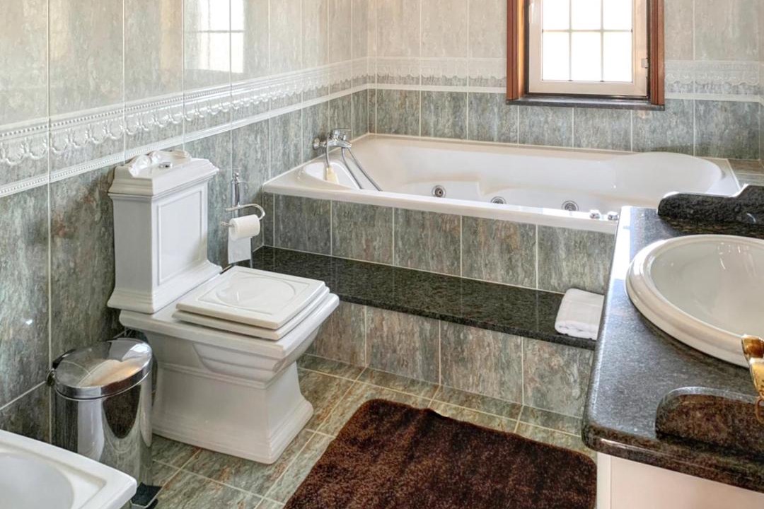 Photo of Bathroom in Cossourado