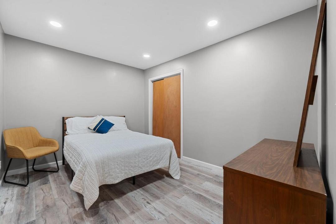 Photo of Bedroom in Long Island