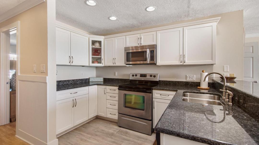 Photo of Kitchen in Fort Bay