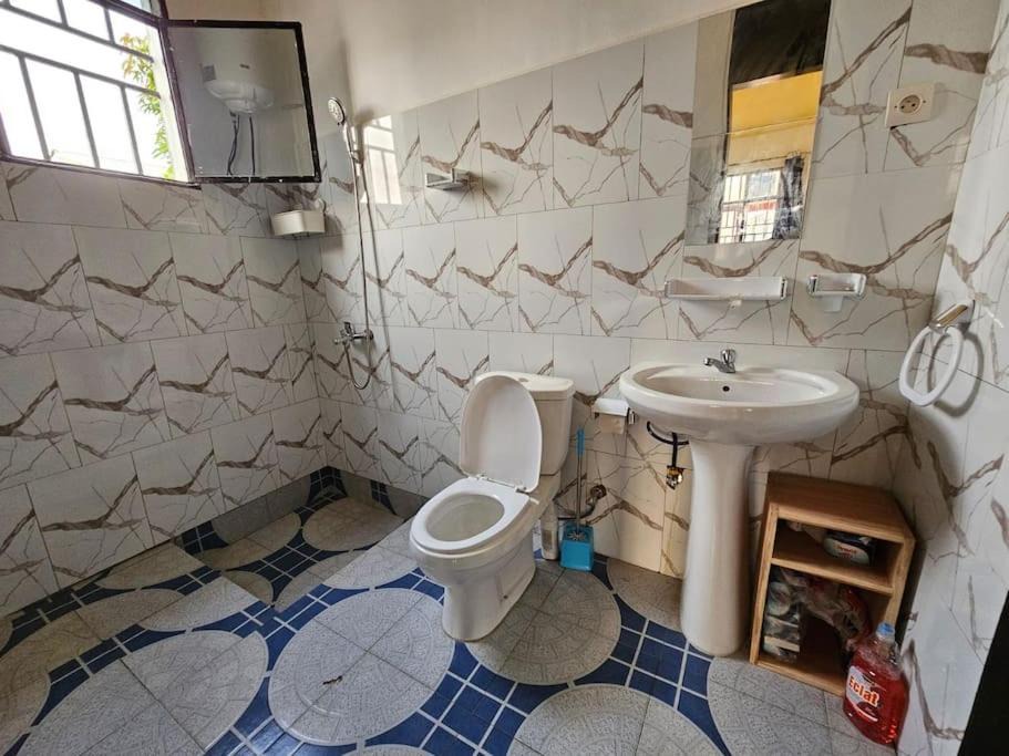 Photo of Bathroom in Democratic Republic of the Congo