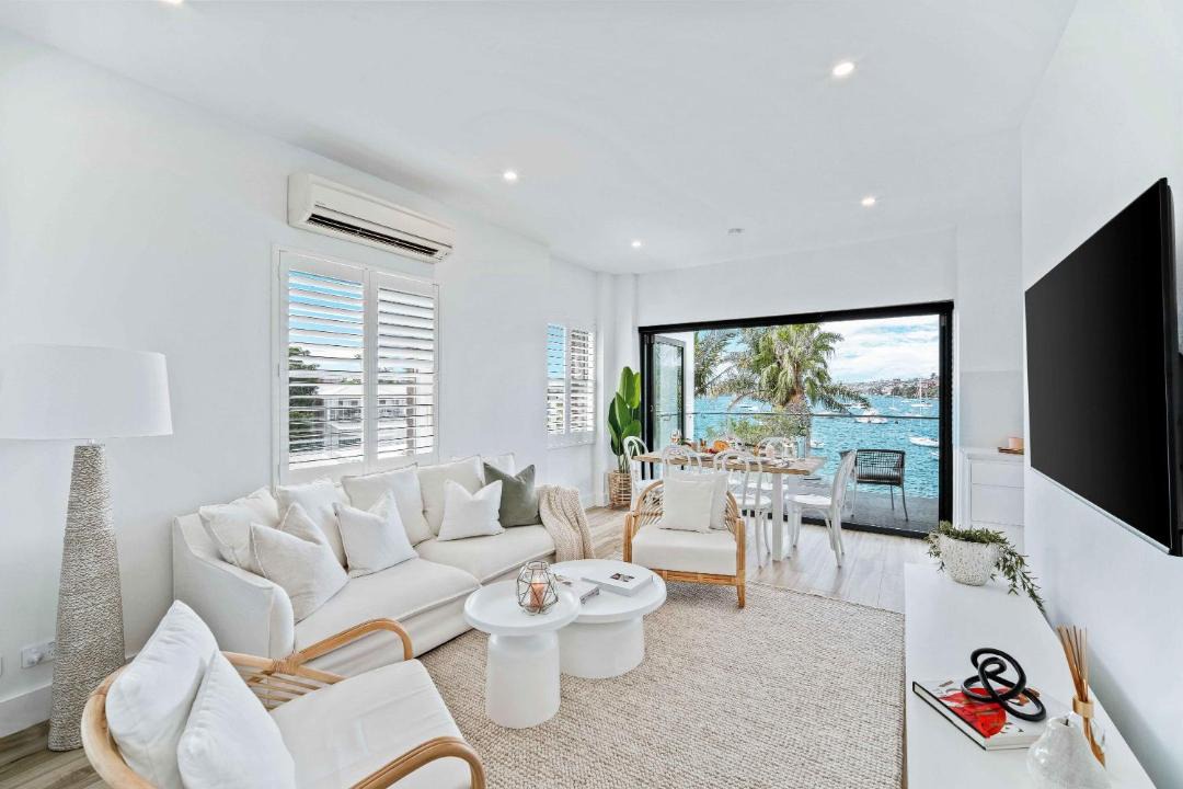 Photo of Others in Elizabeth Bay