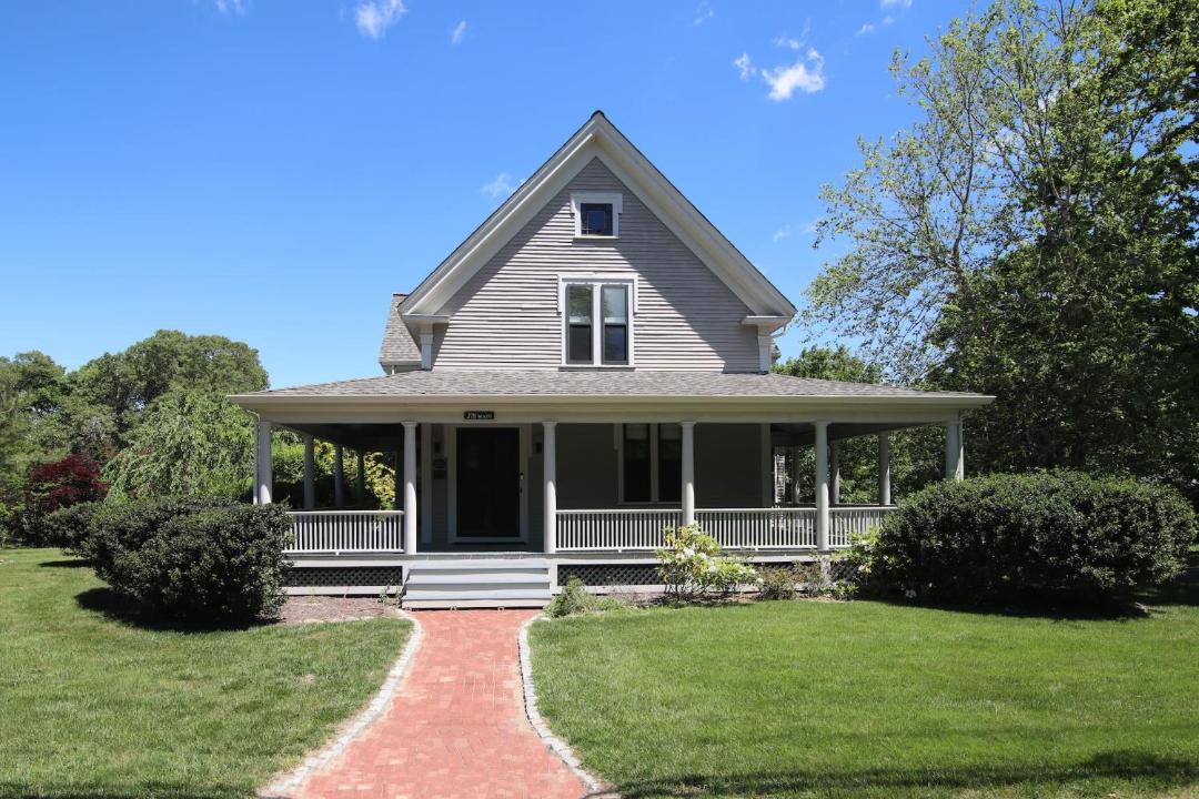 Photo of Others in Yarmouth Port