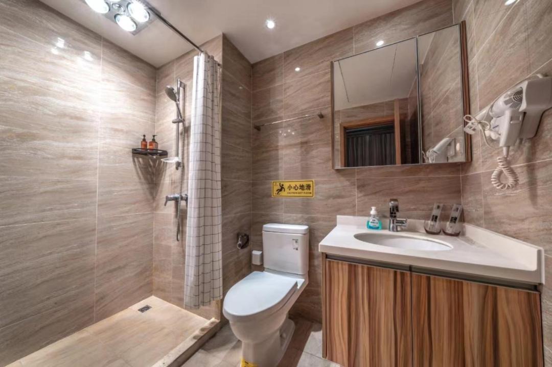 Photo of Bathroom in Yuzhong Qu