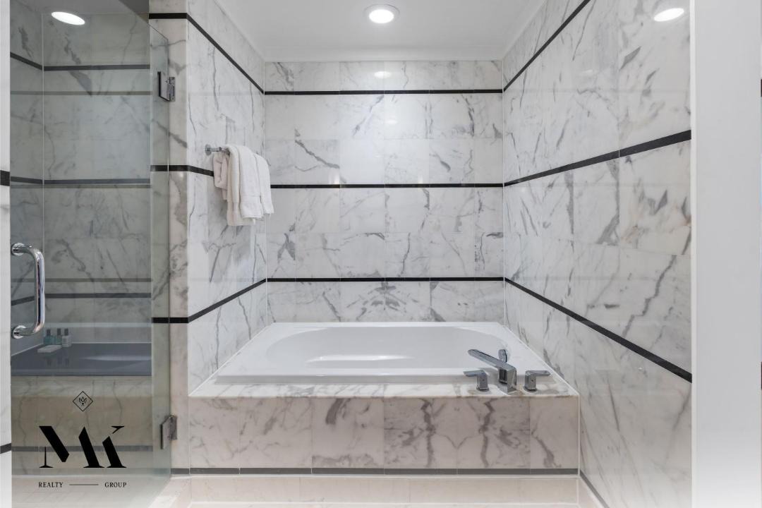 Photo of Bathroom in Mid Beach