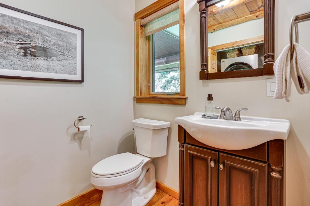 Photo of Bathroom in Great Meadows