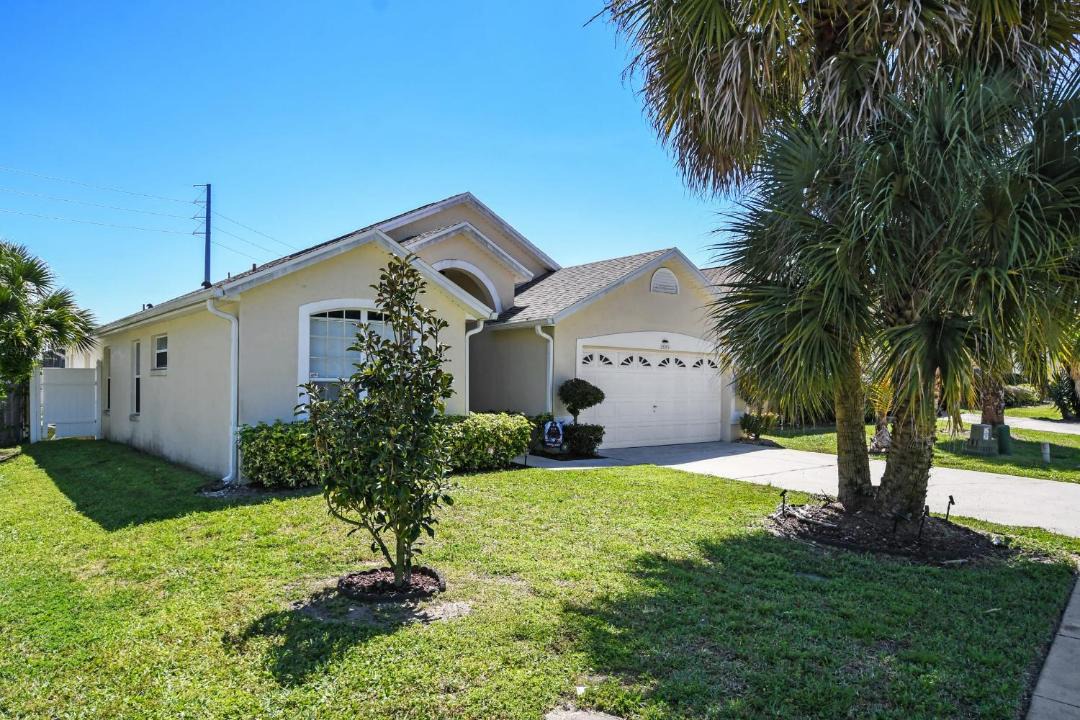 Photo of Others in Windsor Palms