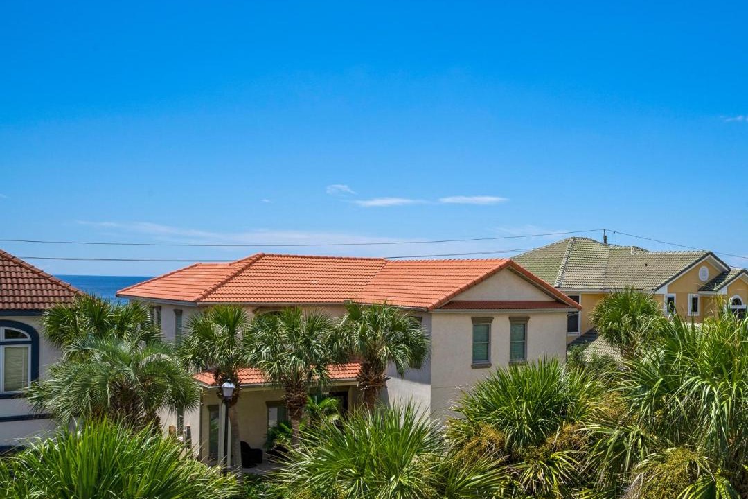 Photo of Others in Avalon Beach Estates