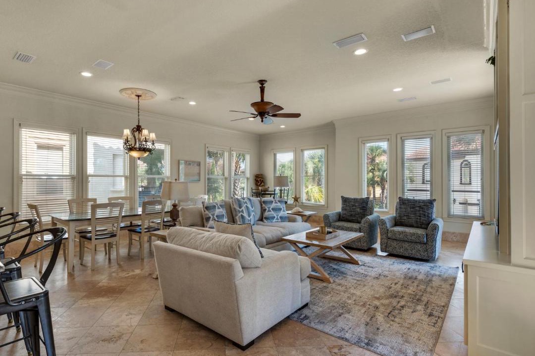 Photo of Others in Avalon Beach Estates