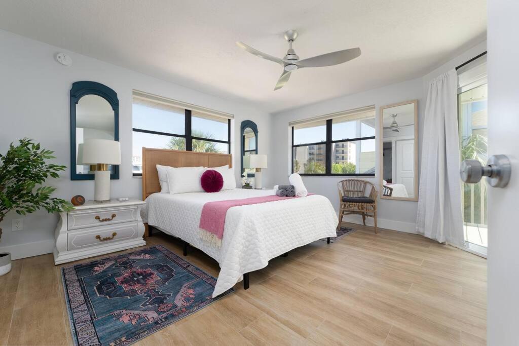 Photo of Bedroom in Jacksonville Beach