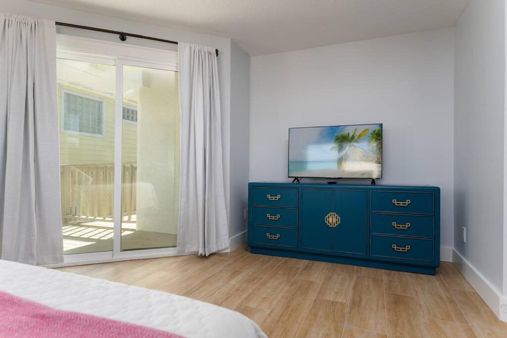 Photo of Bedroom in Jacksonville Beach